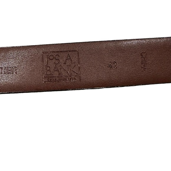 Jos A Bank Leather Belt Mens Smooth Adjustable Brown 43 - Picture 5 of 5